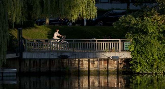 image de vélo en bord de Seine